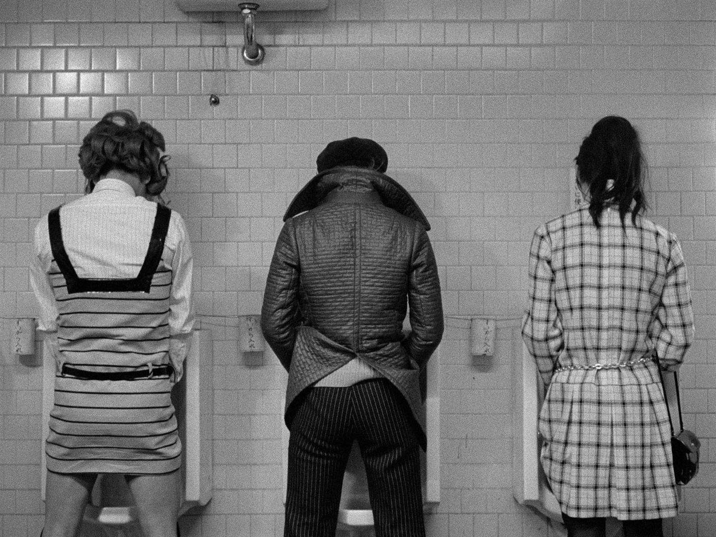 Review: Funeral Parade of Roses