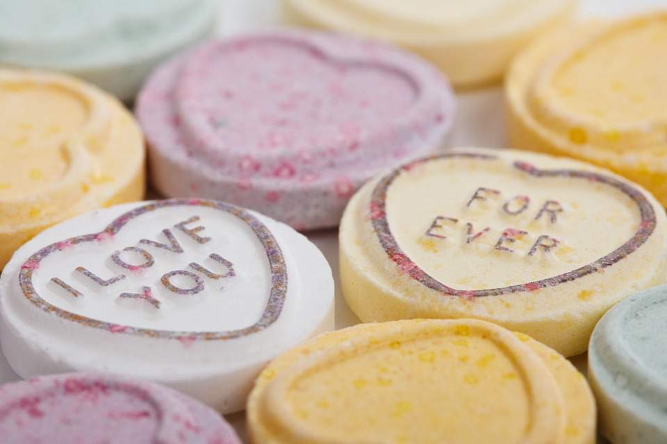 Clash of Comments: Has Valentine's Day actually got any sentimental value?