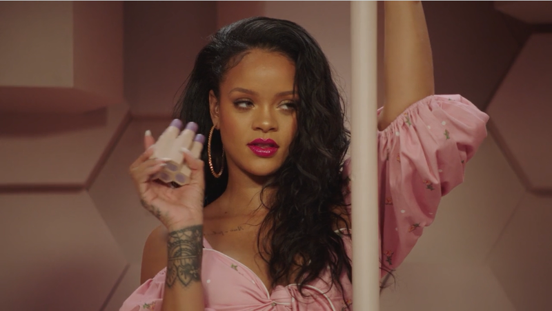 Rihanna Rewrites the Rulebook on Maternity Fashion